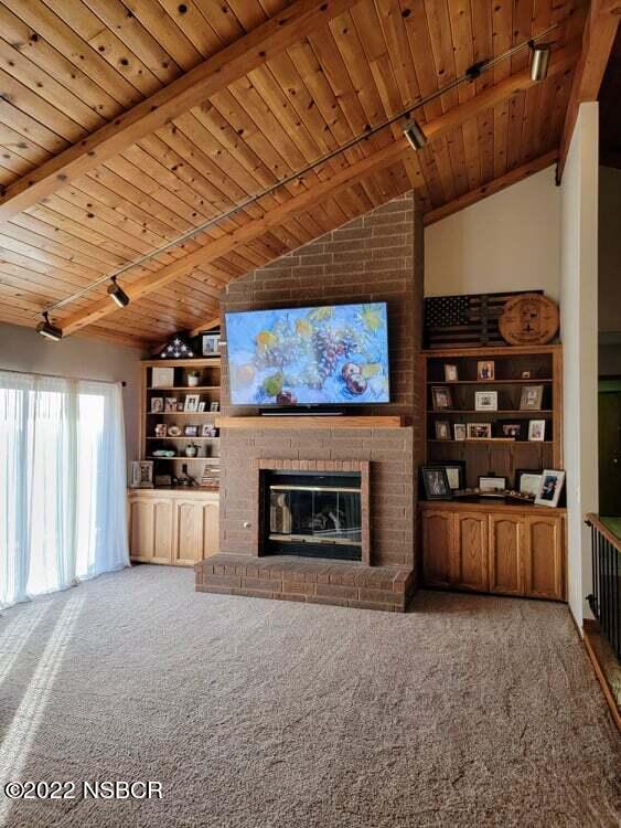 4387 Greenbrier Road Lompoc, CA 93436 - Photo 3 of 39 Living Room