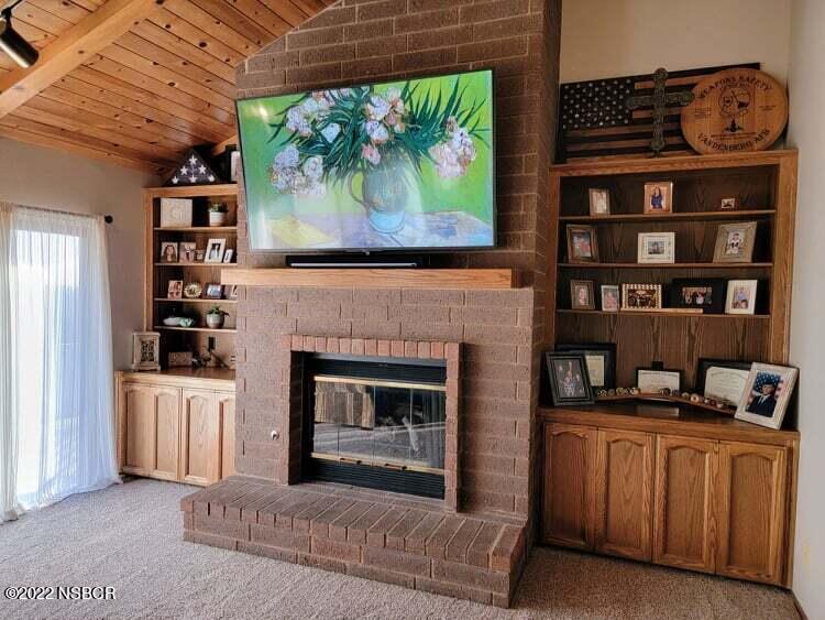 4387 Greenbrier Road Lompoc, CA 93436 - Photo 5 of 39 Fireplace