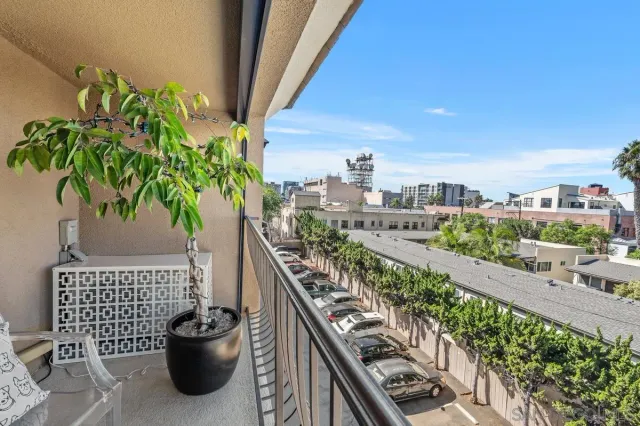 $339,000 | 3980 8th Avenue, Unit 308, San Diego, CA 92103