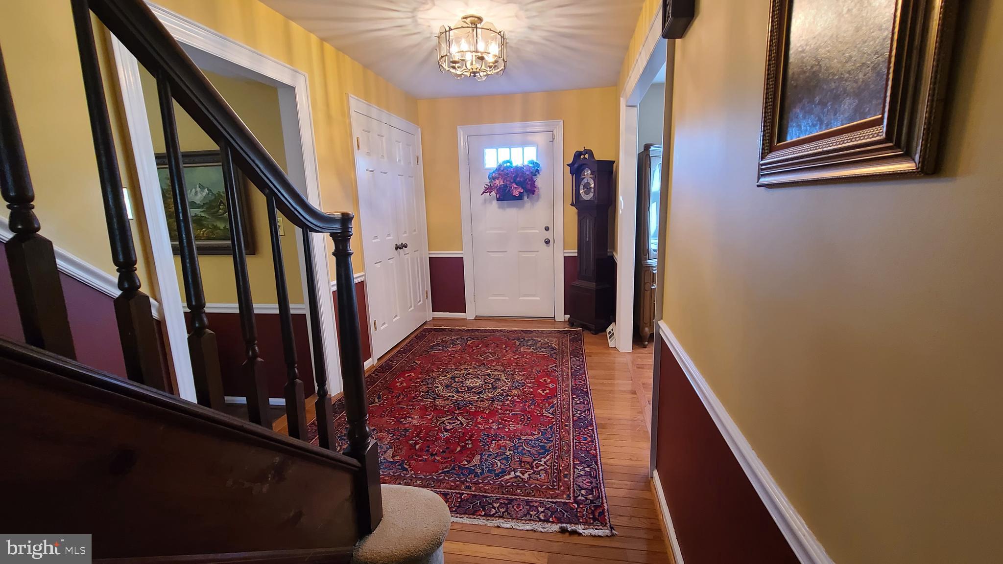20 Signal Hill Road Holland, PA 18966 - Photo 2 of 33 Gallery Image 2