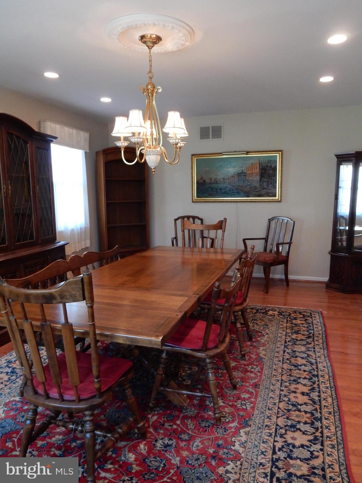 20 Signal Hill Road Holland, PA 18966 - Photo 3 of 33 Gallery Image 3