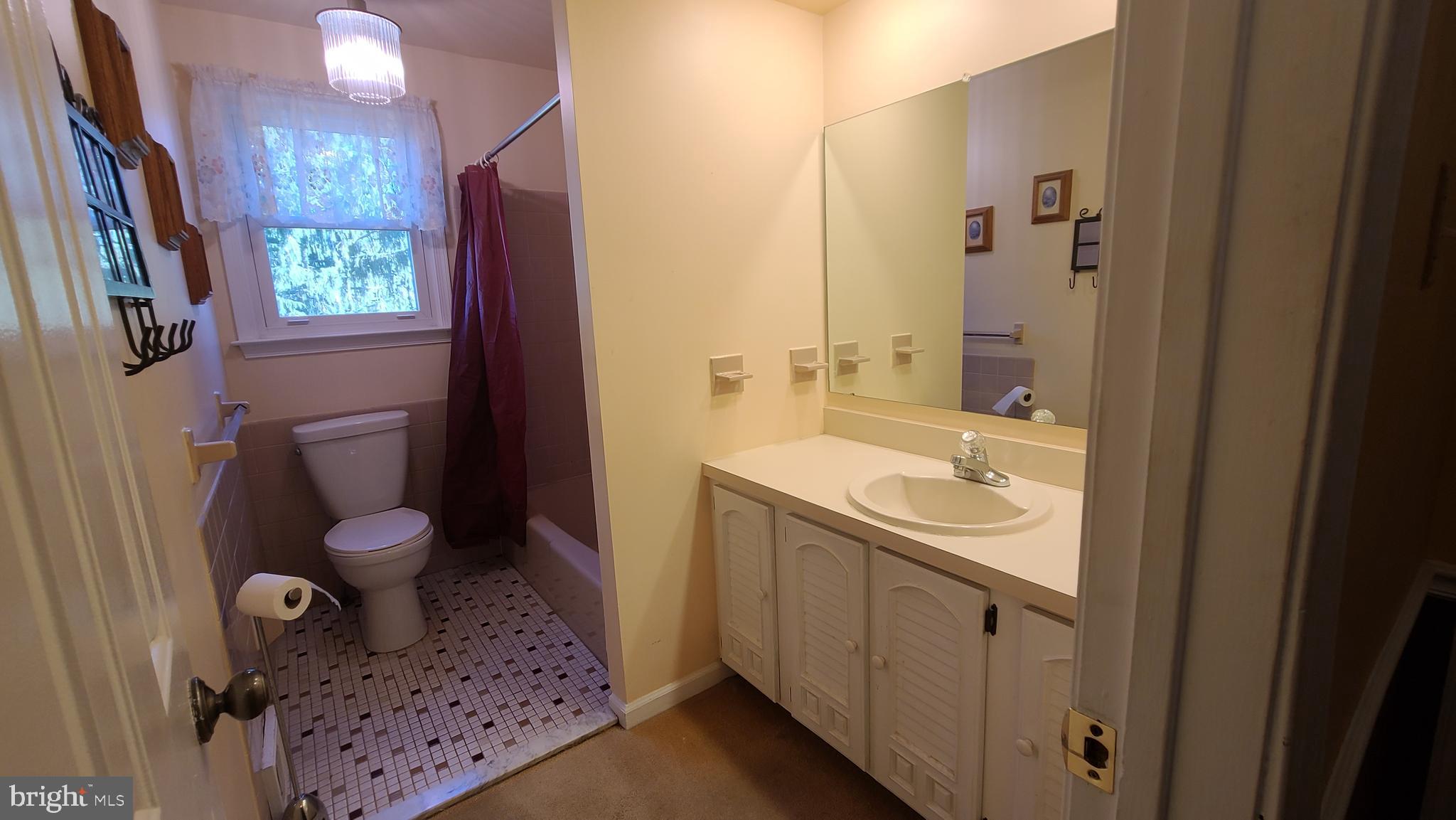 20 Signal Hill Road Holland, PA 18966 - Photo 24 of 33 Gallery Image 24