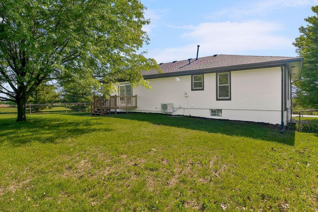 16612 Kentucky Road Belton, MO 64012 - Photo 42 of 46