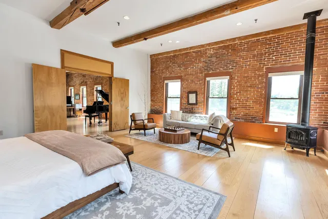 $699,000 | 50 Jaffrey Road, Unit F, Peterborough, NH 03458