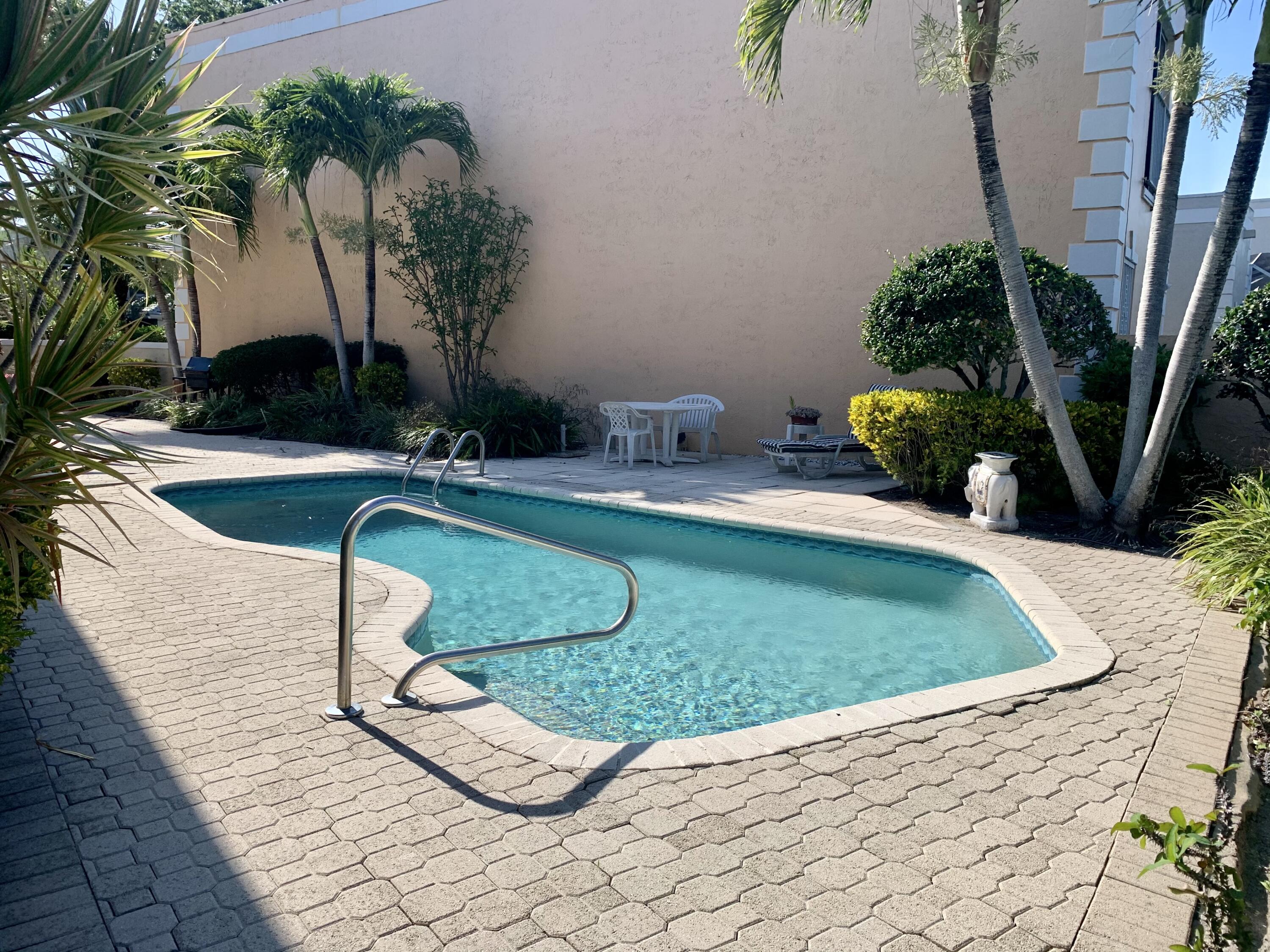 23500 Butterfly Palm Court Boca Raton, FL 33433 - Photo 21 of 23 IMG_0141