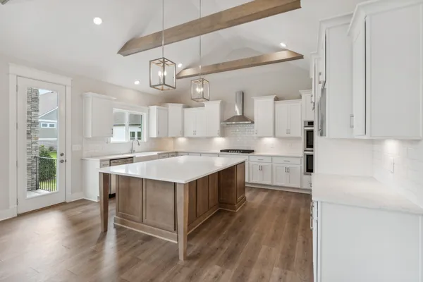 $829,990 | 7930 Pine Street, Fairview, TN 37062