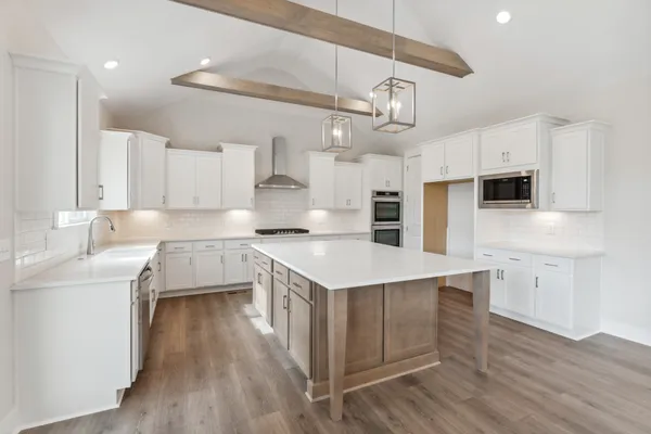 $829,990 | 7930 Pine Street, Fairview, TN 37062