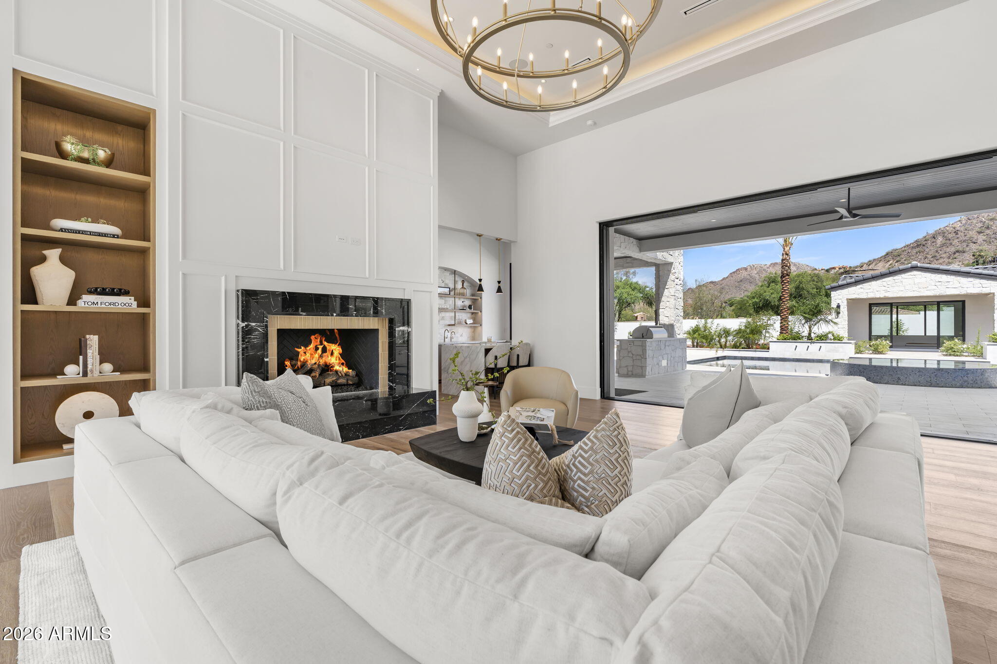6610 North Mountain View Road Paradise Valley, AZ 85253 - Photo 5 of 32 Great Room
