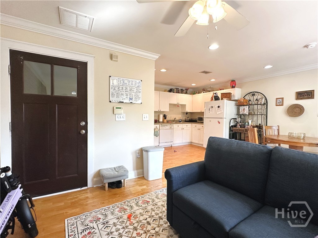 490 South Barnett Shoals Road, Unit 610 Athens, GA 30605 - Photo 3 of 13 Gallery Image 3