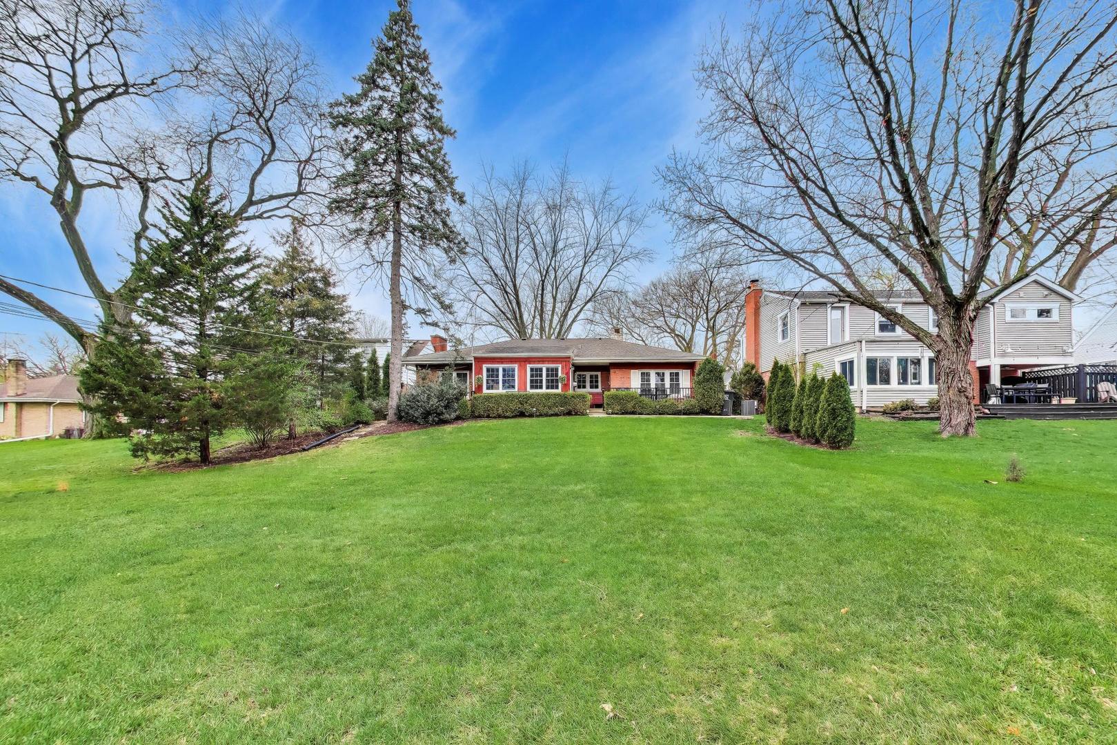 511 South Hi Lusi Avenue Mount Prospect, IL 60056 - Photo 46 of 51 a view of a house with a yard