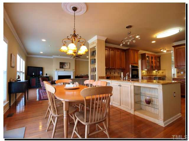 10702 Friendly Neighbor Lane Raleigh, NC 27614 - Photo 9 of 25 Breakfast Area
