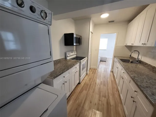 $500,000 | 5019 Northeast 19th Terrace, Pompano Beach, FL 33064