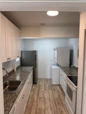 $500,000 | 5019 Northeast 19th Terrace, Pompano Beach, FL 33064