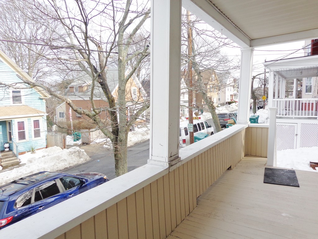 28 Rockingham Street Lynn, MA 01902 - Photo 4 of 7 Gallery Image 4
