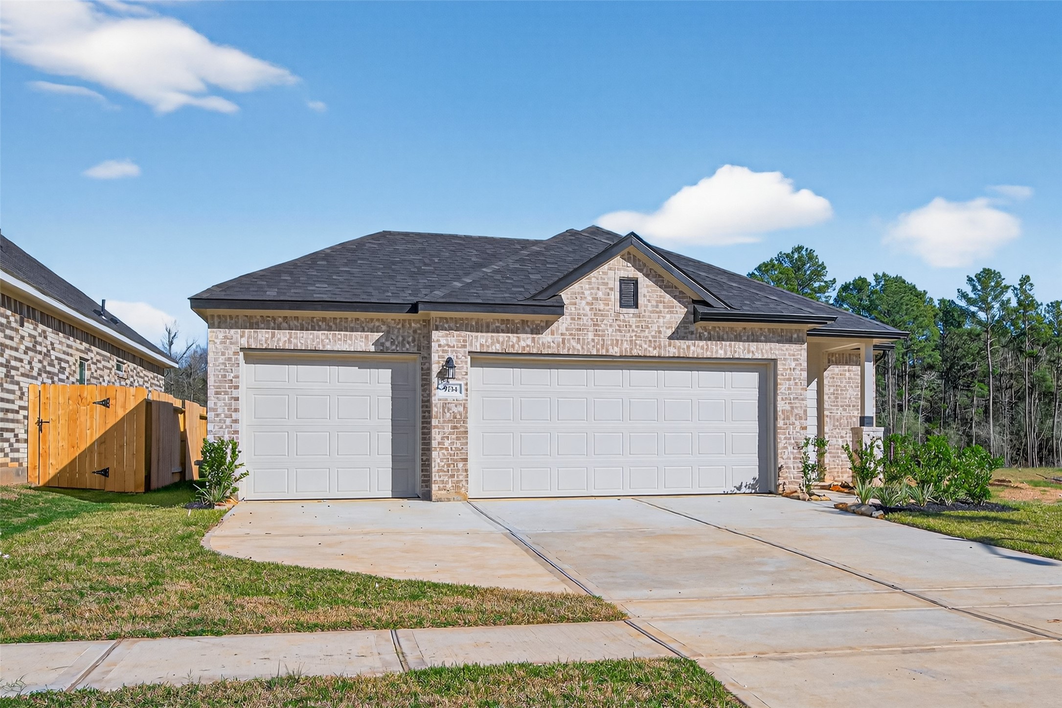 9734 Enclave Ridge Road Willis, TX 77318 - Photo 2 of 29