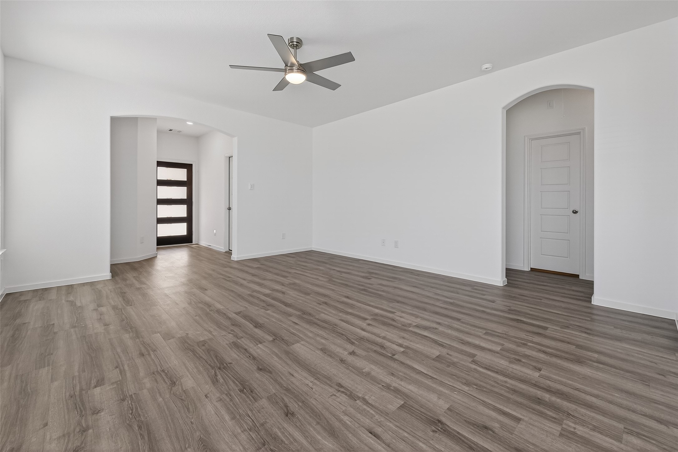 9734 Enclave Ridge Road Willis, TX 77318 - Photo 6 of 29