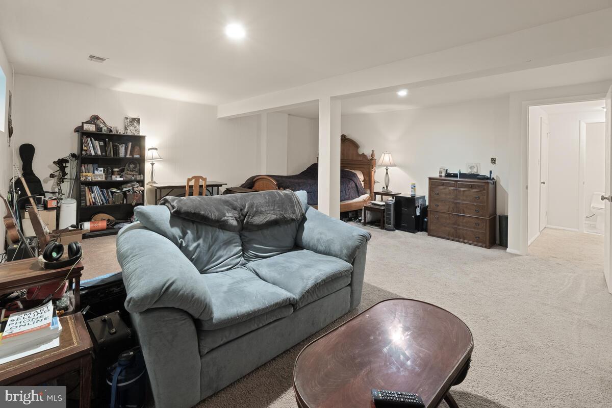 8953 Centerway Road Gaithersburg, MD 20879 - Photo 30 of 37 Lower level