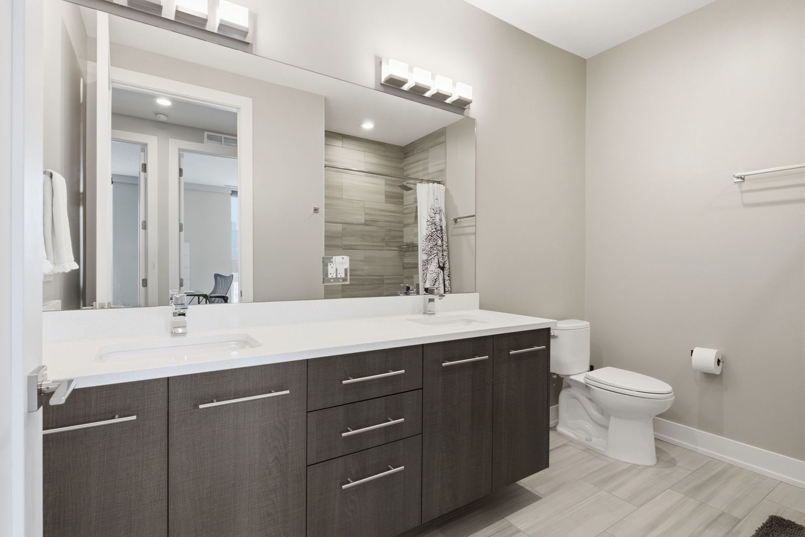 236 South Racine Avenue, Unit 501 Chicago, IL 60607 - Photo 19 of 31