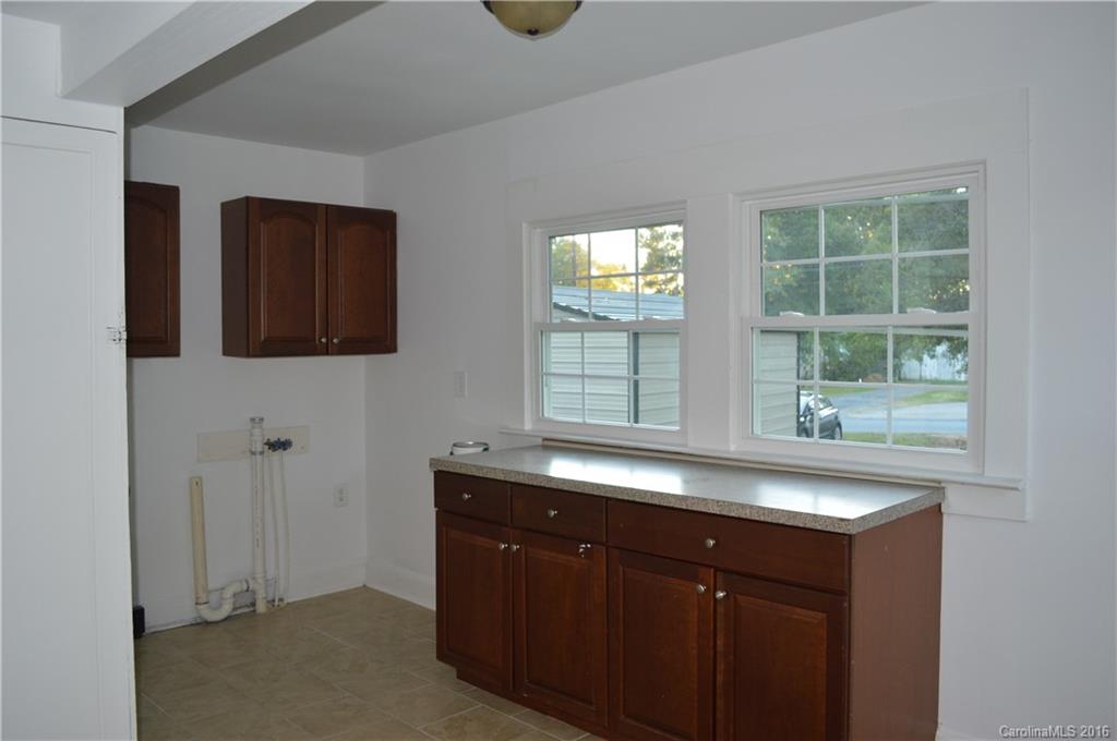 1502 Moose Road Kannapolis, NC 28083 - Photo 2 of 16 Gallery Image 2