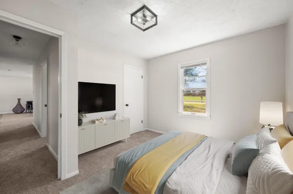 $249,000 | 23990 Ave C, Edwardsburg, MI 49112