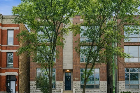 $715,000 | 618 North May Street, Unit C, Chicago, IL 60642