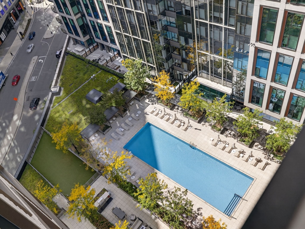 135 Seaport Boulevard, Unit 1907 Boston, MA 02210 - Photo 11 of 13 view of balcony