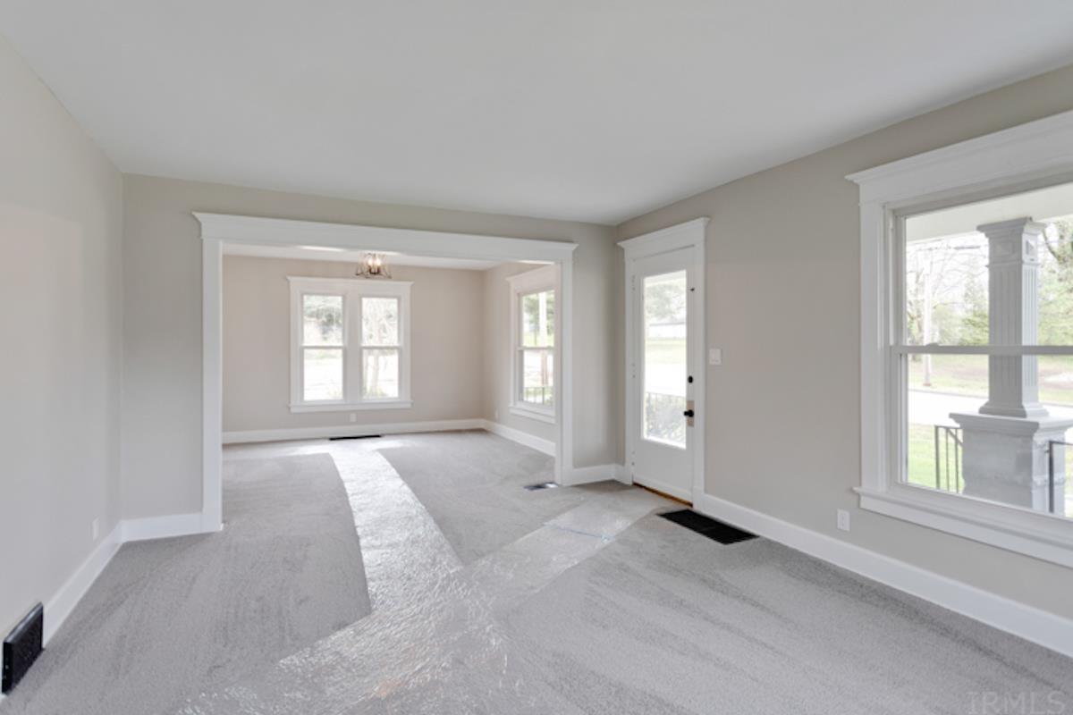 3754 Stringtown Road Evansville, IN 47711 - Photo 4 of 26 Gallery Image 4