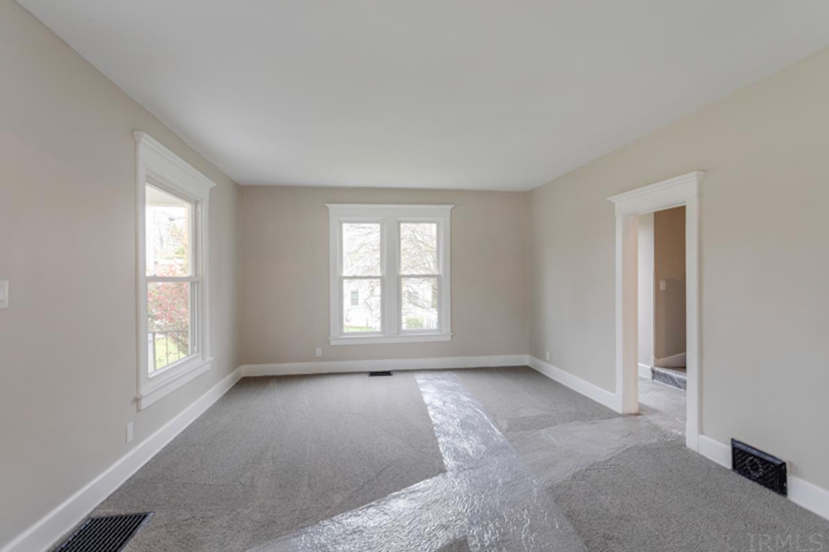 3754 Stringtown Road Evansville, IN 47711 - Photo 8 of 26 Gallery Image 8
