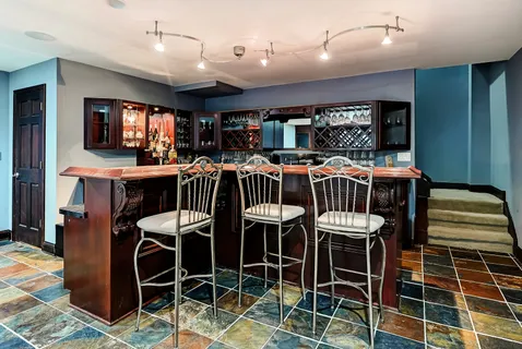 $1,329,000 | 6730 South Madison Street, Willowbrook, IL 60527