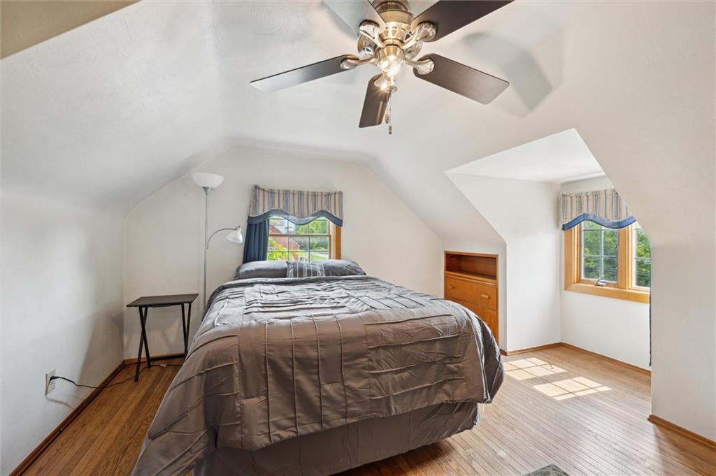 863 Hamil Road Verona, PA 15147 - Photo 13 of 26 Gallery Image 13