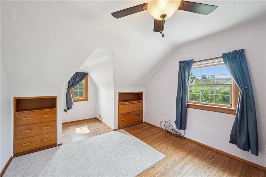 863 Hamil Road Verona, PA 15147 - Photo 16 of 26 Gallery Image 16