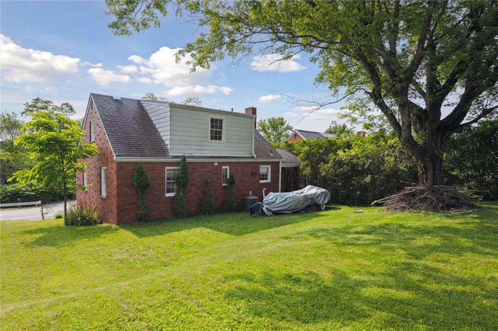 863 Hamil Road Verona, PA 15147 - Photo 23 of 26 Gallery Image 23