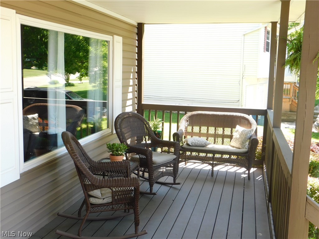 726 Brush Road Ravenna, OH 44266 - Photo 4 of 31 Gallery Image 4