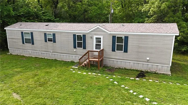 $299,000 | 17922 County Road 361, St. Joseph, MO 64505