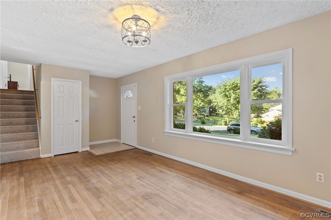 1601 Olde Coalmine Road Midlothian, VA 23113 - Photo 9 of 40 an empty room with a window
