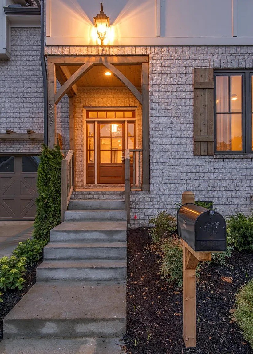 507 Belle Post Road Nashville, TN 37205 - Photo 2 of 25 Gallery Image 2
