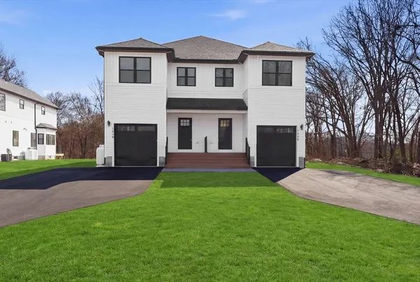 $575,000 | 142 Fisher Street, Unit A, Attleboro, MA 02703