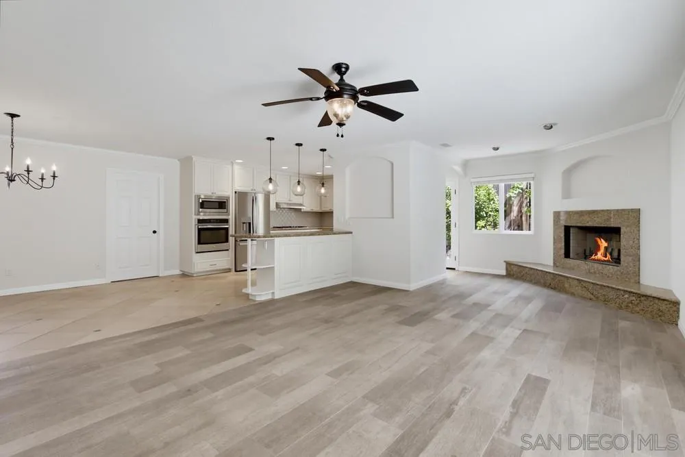 9723 Roe Drive Santee, CA 92071 - Photo 9 of 52