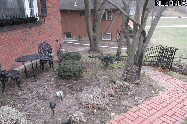 36921 Eagle Road Willoughby, OH 44094 - Photo 5 of 23 Gallery Image 5