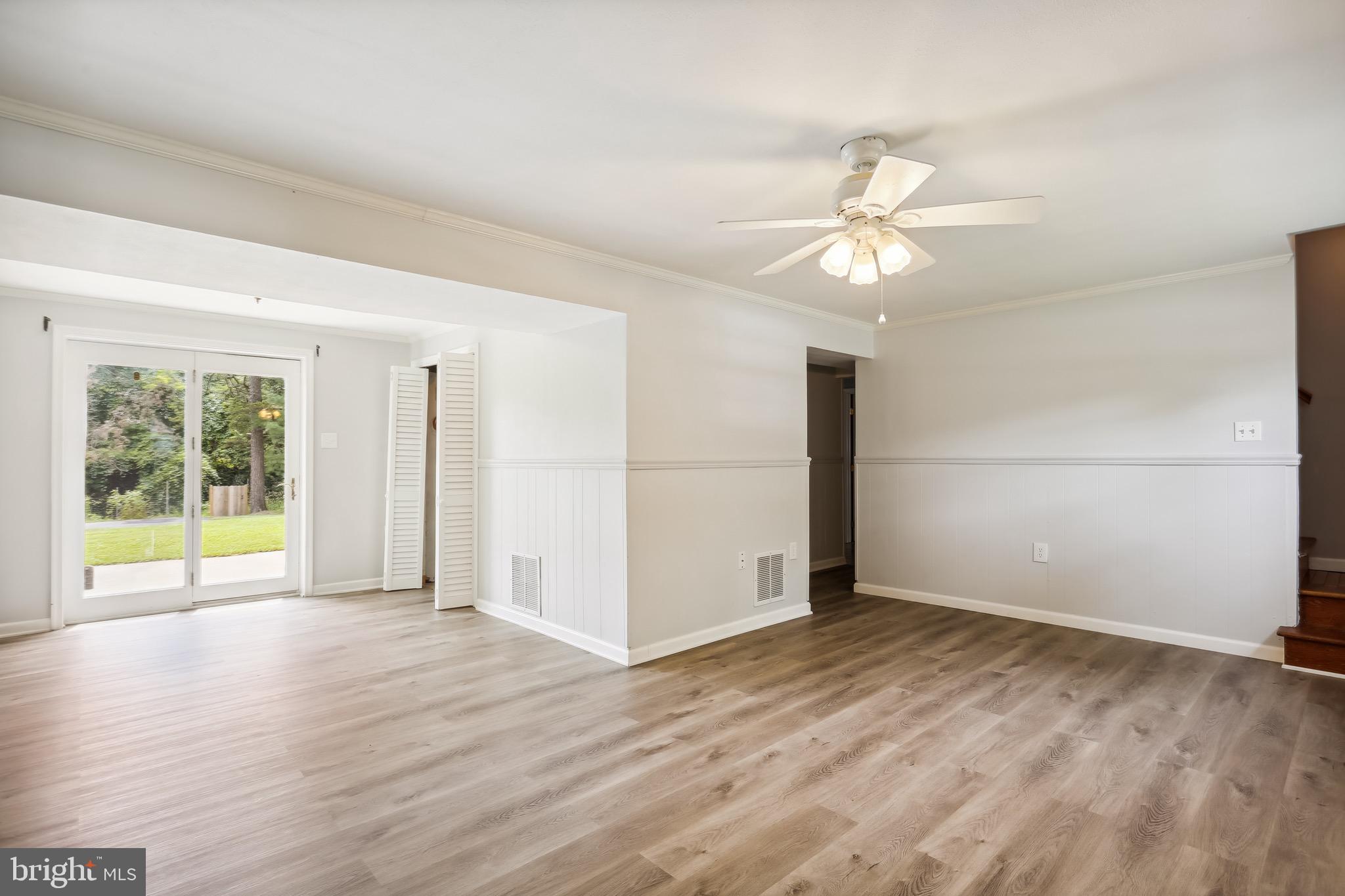 308 Williamsburg Road Sterling, VA 20164 - Photo 16 of 24
