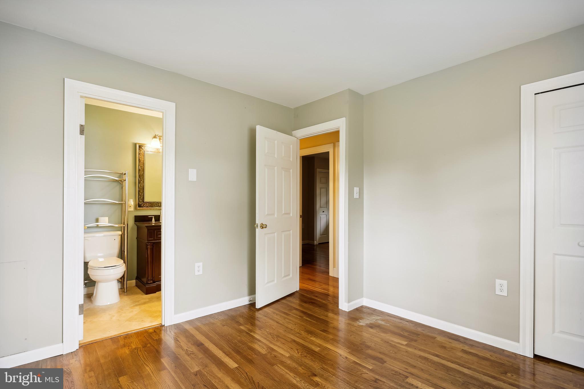 308 Williamsburg Road Sterling, VA 20164 - Photo 19 of 24