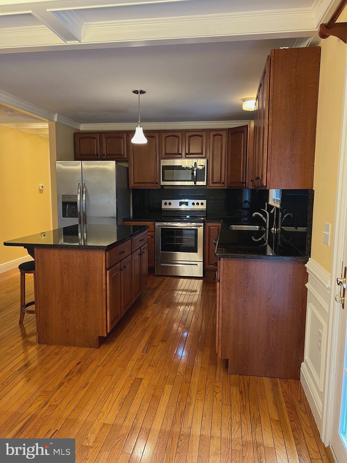 308 Williamsburg Road Sterling, VA 20164 - Photo 9 of 24
