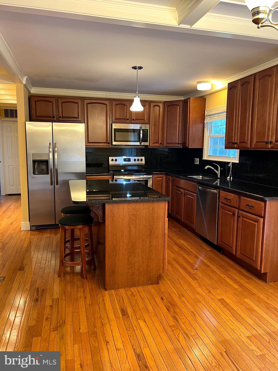 308 Williamsburg Road Sterling, VA 20164 - Photo 10 of 24