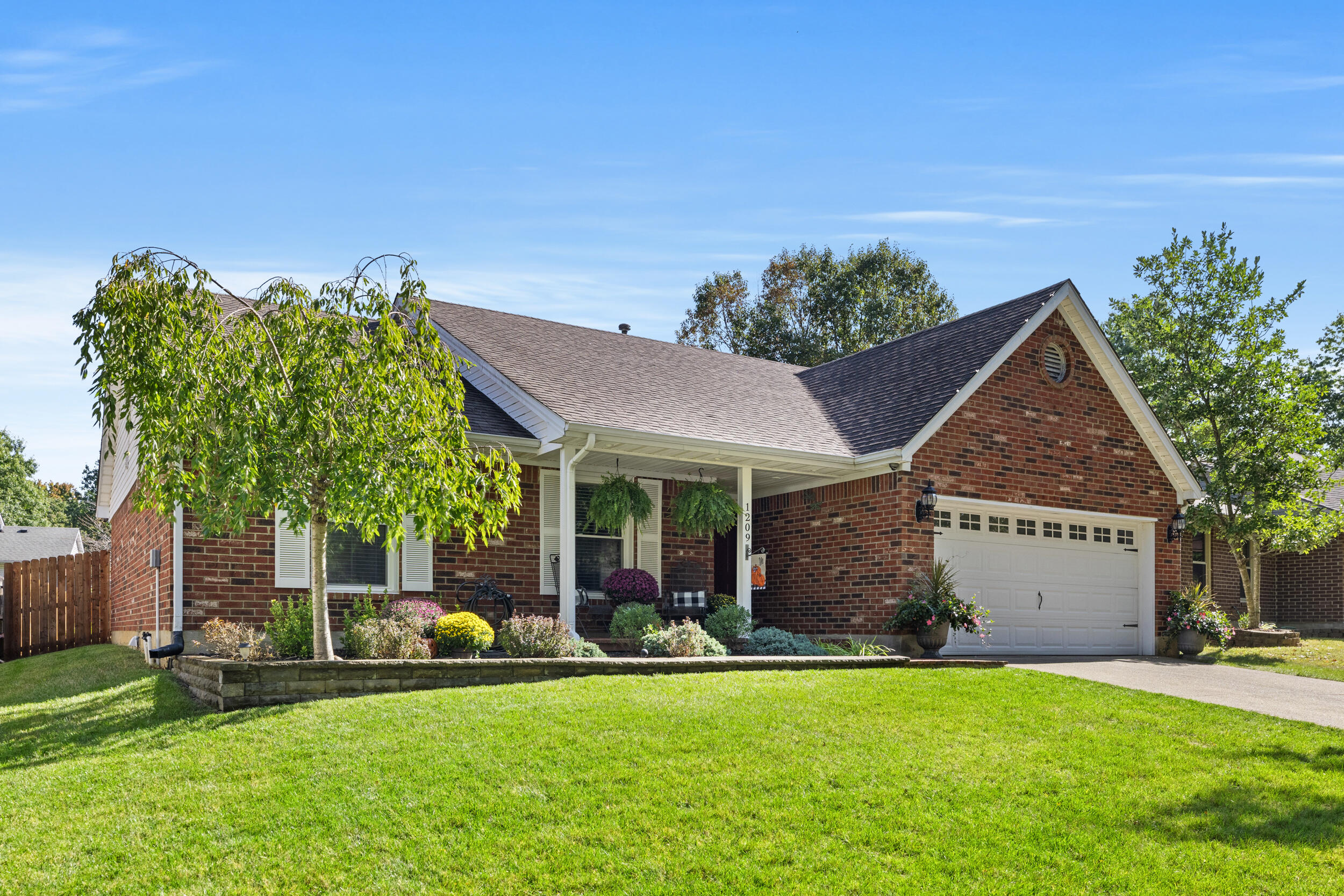 1209 Spring Run Road Lexington, KY 40514 - Photo 24 of 24 24_img_3774