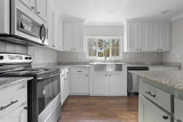 $434,000 | 25481 Old Highway 49, Saucier, MS 39574