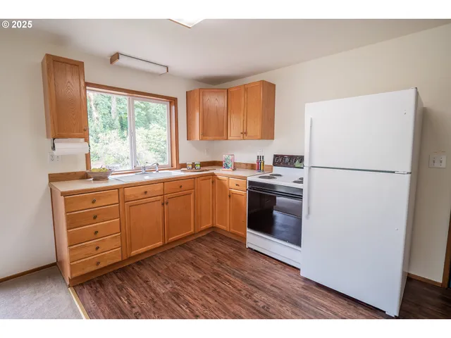 $749,000 | 90402 Marcola Road, Springfield, OR 97478