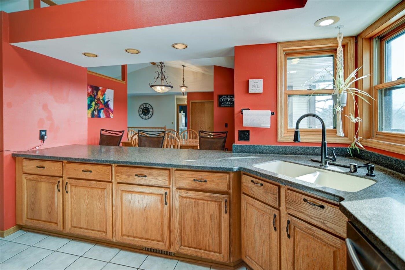 412 South Street DeForest, WI 53532 - Photo 8 of 54