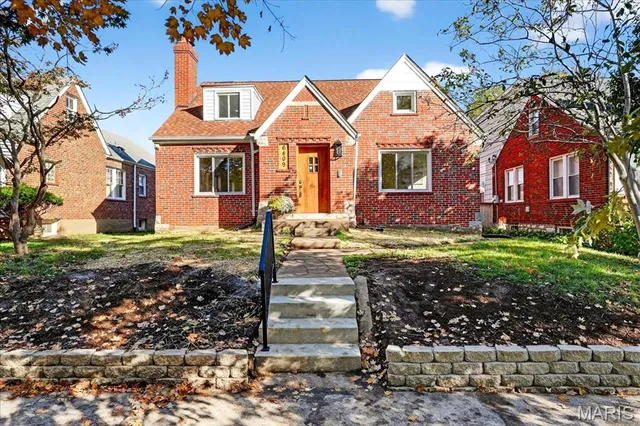 $614,900 | 6409 Sutherland Avenue, St. Louis, MO 63109