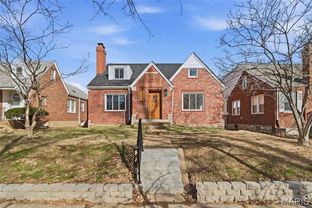 6409 Sutherland Avenue St. Louis, MO 63109 - Photo 2 of 36