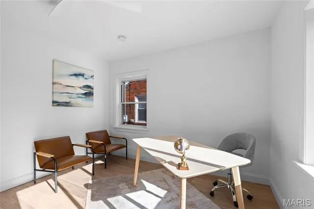 $584,900 | 6409 Sutherland Avenue, St. Louis, MO 63109